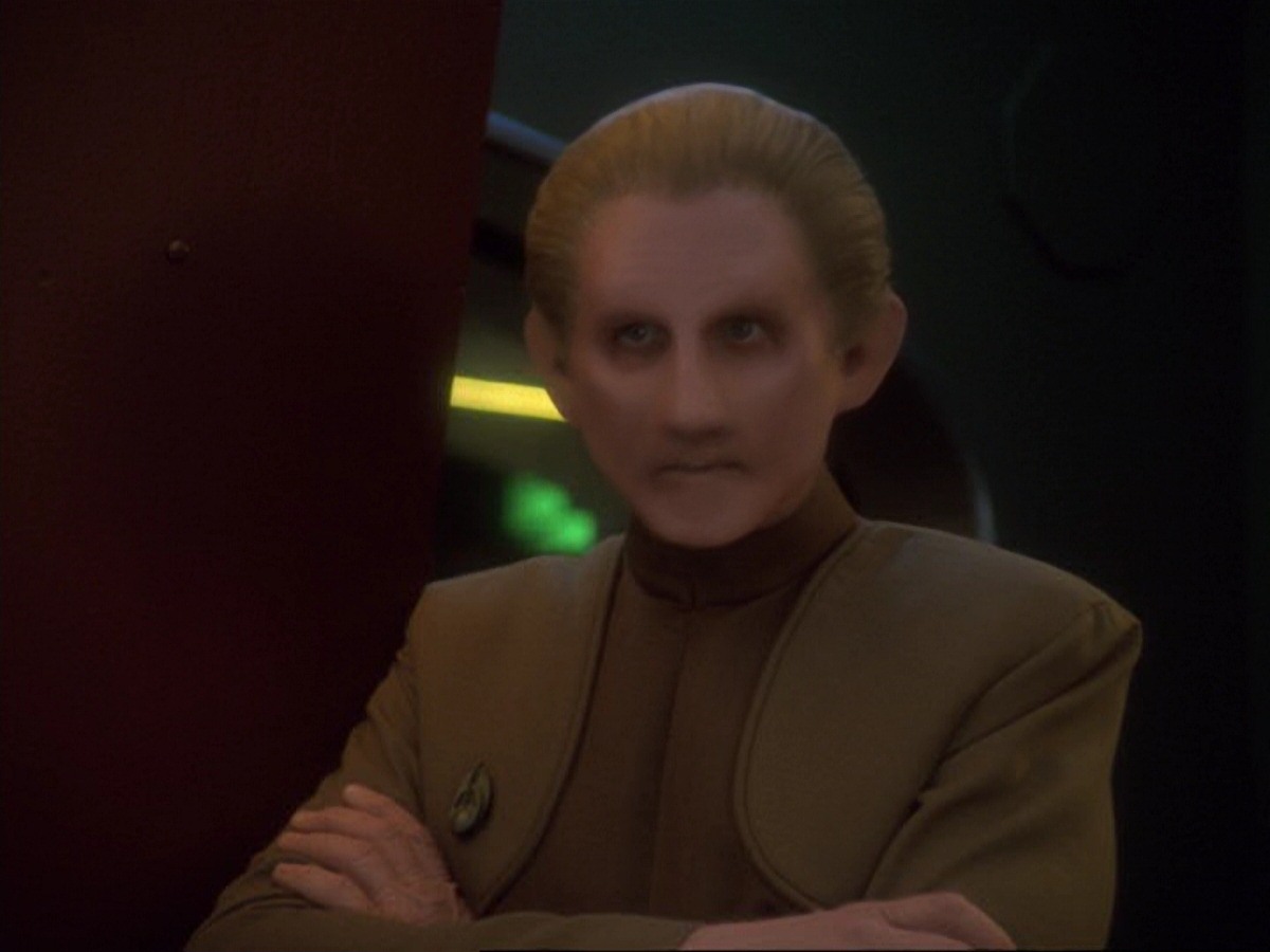 extant_StarTrek_DS9_6x23-ProfitAndLace_3461.jpg
