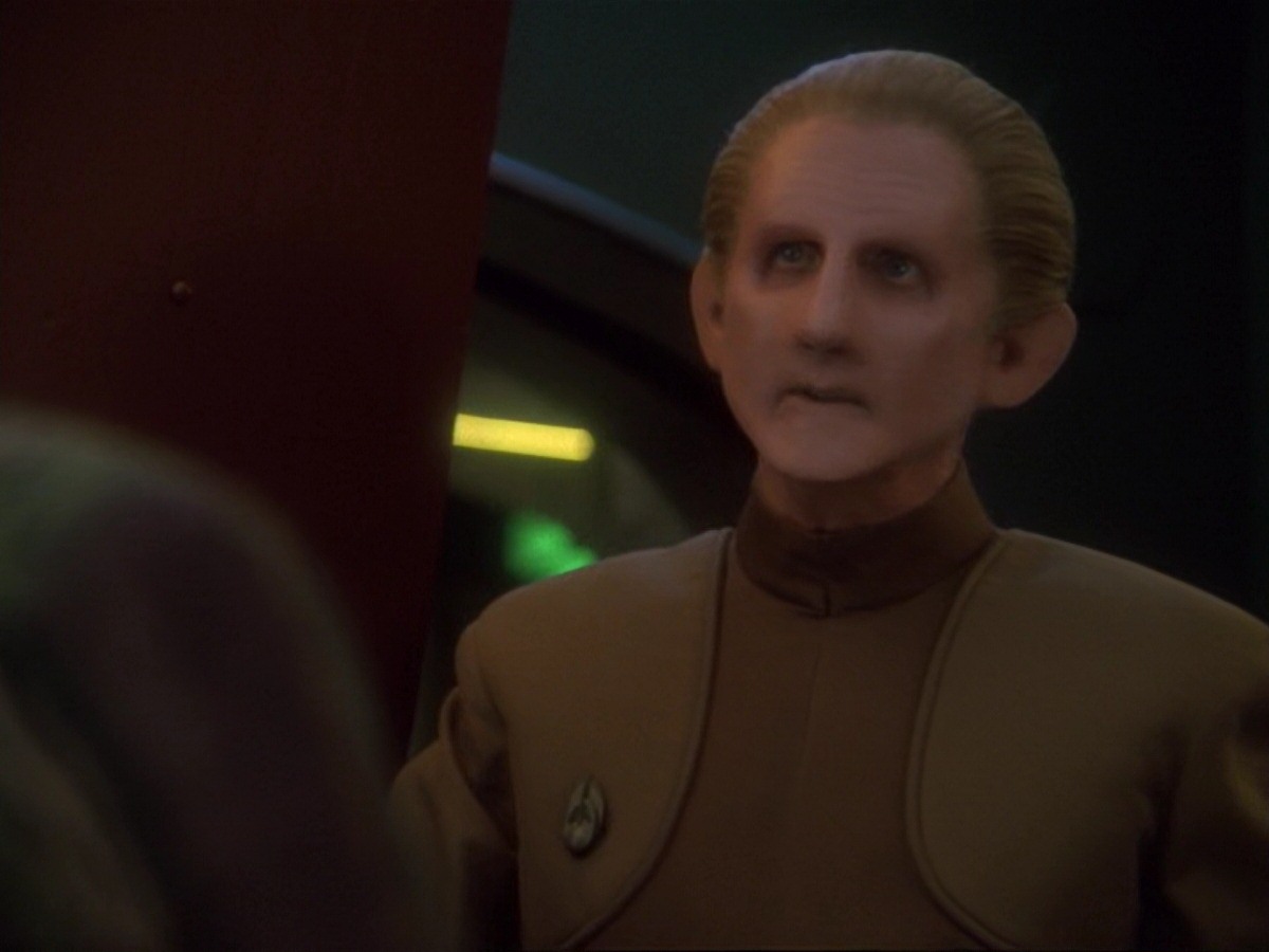 extant_StarTrek_DS9_6x23-ProfitAndLace_3469.jpg