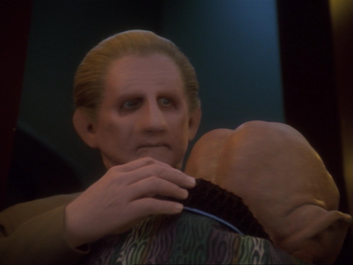 extant_StarTrek_DS9_6x23-ProfitAndLace_3518.jpg
