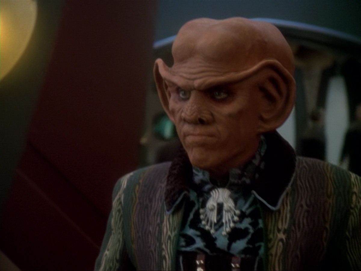 extant_StarTrek_DS9_6x23-ProfitAndLace_3659.jpg