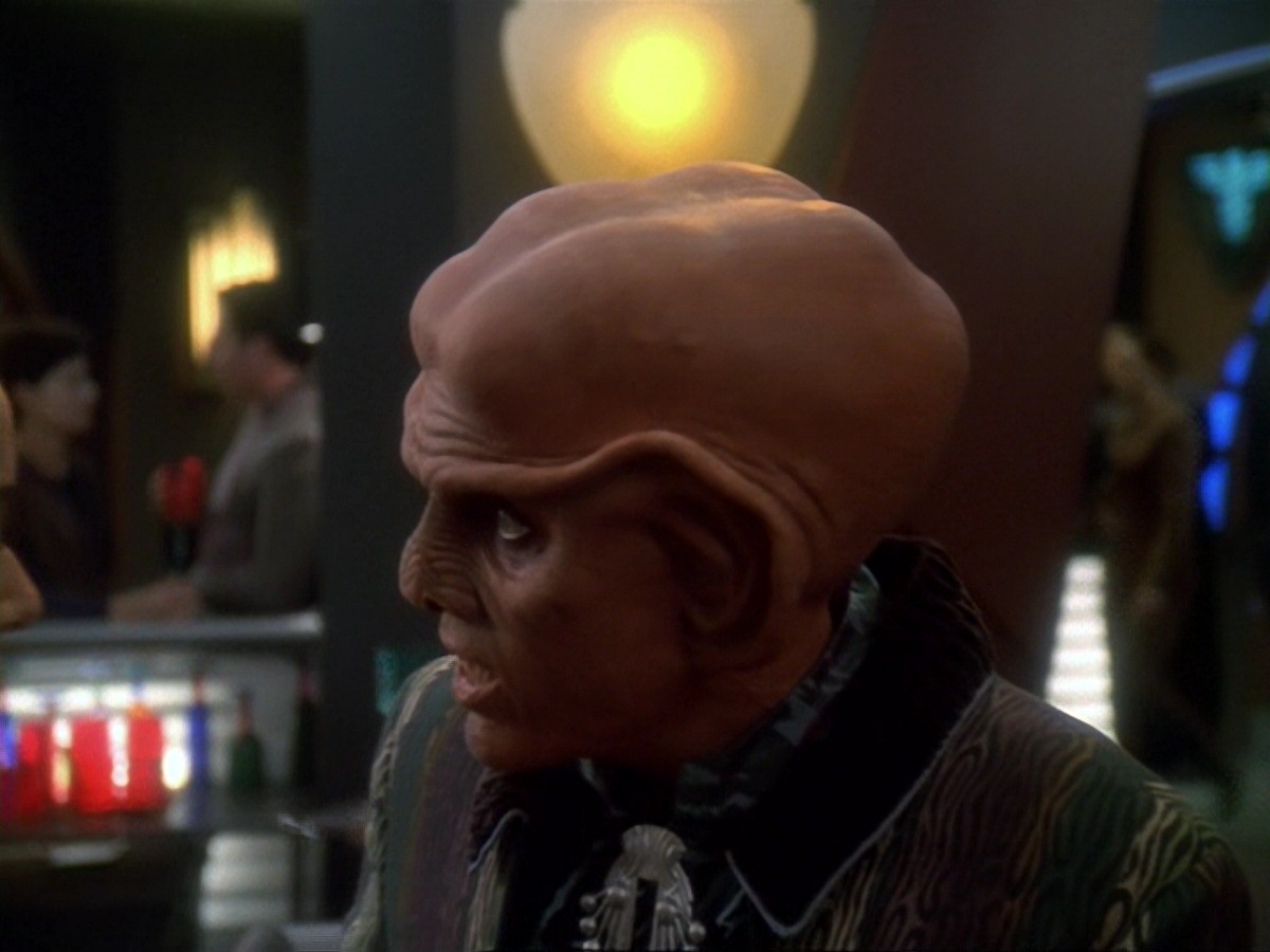 extant_StarTrek_DS9_6x23-ProfitAndLace_3675.jpg