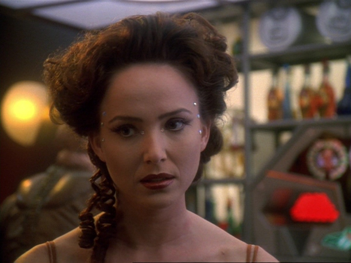 extant_StarTrek_DS9_6x23-ProfitAndLace_3697.jpg