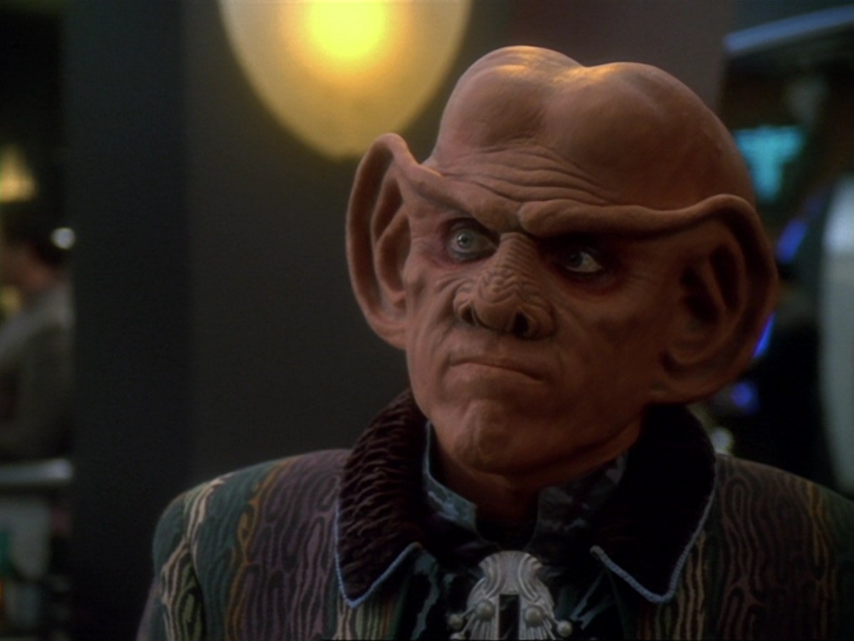 extant_StarTrek_DS9_6x23-ProfitAndLace_3738.jpg