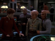Filename=extant_StarTrek_DS9_6x23-ProfitAndLace_0271.jpg
Filesize=165KiB
Dimensions=1200x900
Date added=Jan 13, 2020 extant_StarTrek_DS9_6x23-ProfitAndLace_0271.jpg
