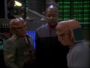 Filename=extant_StarTrek_DS9_6x23-ProfitAndLace_0296.jpg
Filesize=151KiB
Dimensions=1200x900
Date added=Jan 13, 2020 extant_StarTrek_DS9_6x23-ProfitAndLace_0296.jpg