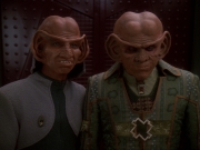 Filename=extant_StarTrek_DS9_6x23-ProfitAndLace_0491.jpg
Filesize=153KiB
Dimensions=1200x900
Date added=Jan 13, 2020 extant_StarTrek_DS9_6x23-ProfitAndLace_0491.jpg