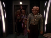 extant_StarTrek_DS9_6x23-ProfitAndLace_0767.jpg