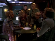 extant_StarTrek_DS9_6x23-ProfitAndLace_1124.jpg