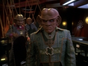 extant_StarTrek_DS9_6x23-ProfitAndLace_1372.jpg