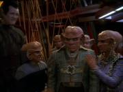 extant_StarTrek_DS9_6x23-ProfitAndLace_1375.jpg