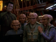 extant_StarTrek_DS9_6x23-ProfitAndLace_1384.jpg