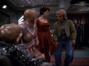 Filename=extant_StarTrek_DS9_6x23-ProfitAndLace_2211.jpg
Filesize=190KiB
Dimensions=1200x900
Date added=Jan 13, 2020 extant_StarTrek_DS9_6x23-ProfitAndLace_2211.jpg