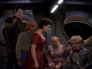 Filename=extant_StarTrek_DS9_6x23-ProfitAndLace_2368.jpg
Filesize=180KiB
Dimensions=1200x900
Date added=Jan 13, 2020 extant_StarTrek_DS9_6x23-ProfitAndLace_2368.jpg