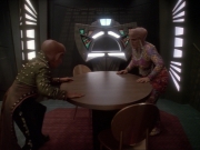 extant_StarTrek_DS9_6x23-ProfitAndLace_3138.jpg