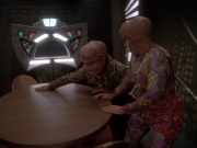 extant_StarTrek_DS9_6x23-ProfitAndLace_3146.jpg