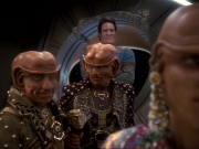 Filename=extant_StarTrek_DS9_6x23-ProfitAndLace_3357.jpg
Filesize=167KiB
Dimensions=1200x900
Date added=Jan 13, 2020 extant_StarTrek_DS9_6x23-ProfitAndLace_3357.jpg