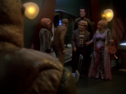 Filename=extant_StarTrek_DS9_6x23-ProfitAndLace_3534.jpg
Filesize=148KiB
Dimensions=1200x900
Date added=Jan 13, 2020 extant_StarTrek_DS9_6x23-ProfitAndLace_3534.jpg