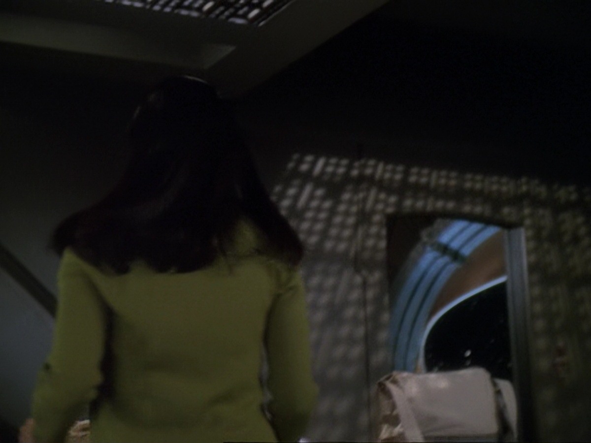 extant_StarTrek_DS9_6x24-TimesOrphan_0089.jpg