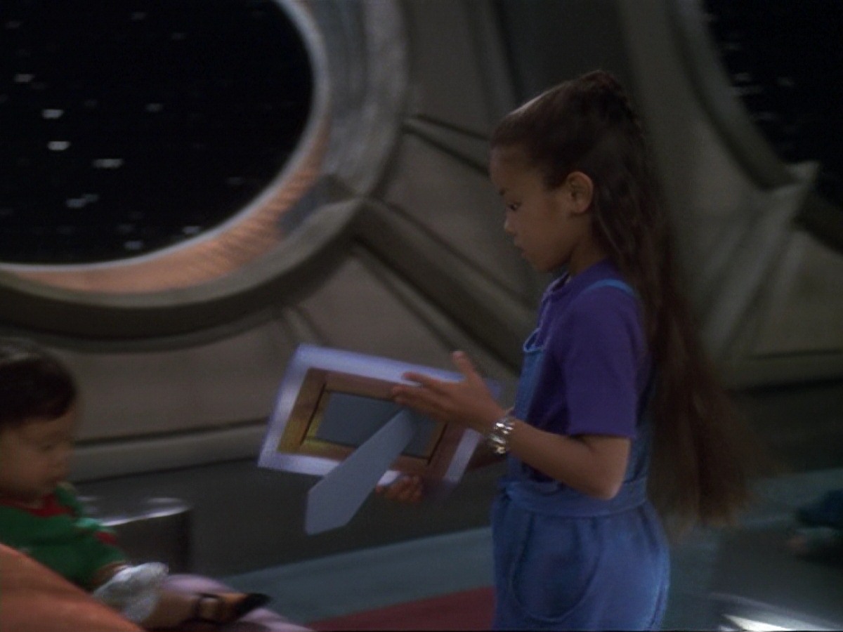 extant_StarTrek_DS9_6x24-TimesOrphan_0093.jpg