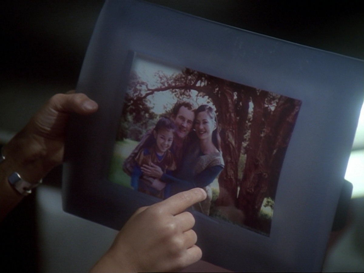 extant_StarTrek_DS9_6x24-TimesOrphan_0099.jpg