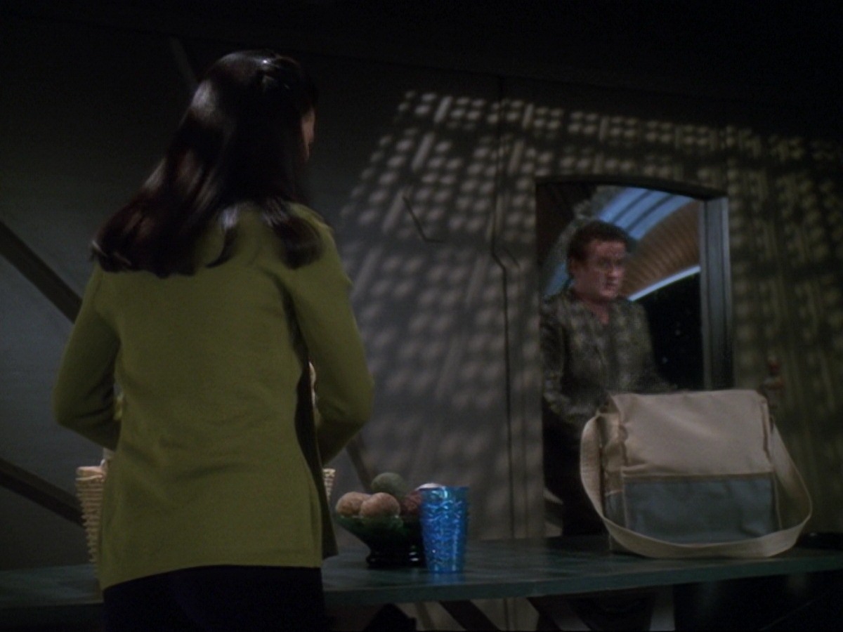 extant_StarTrek_DS9_6x24-TimesOrphan_0103.jpg