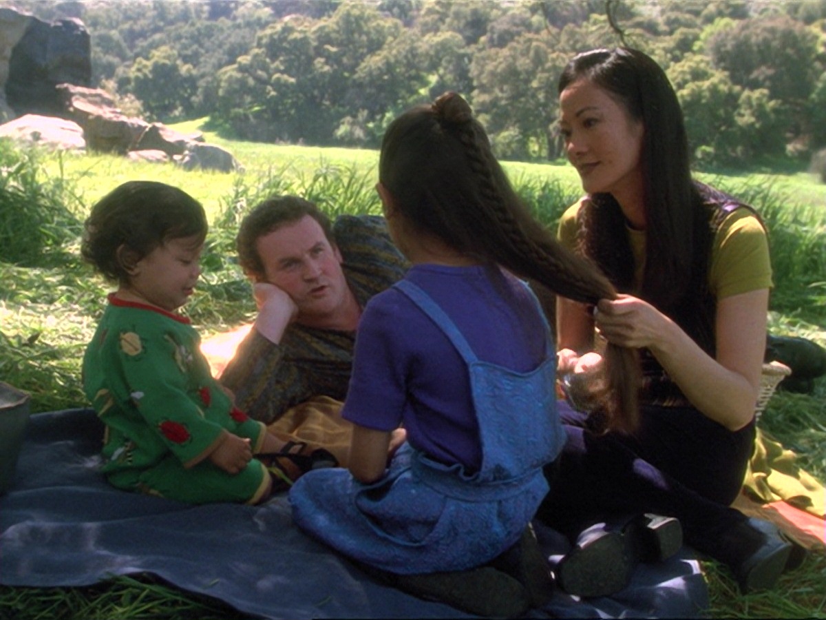extant_StarTrek_DS9_6x24-TimesOrphan_0147.jpg