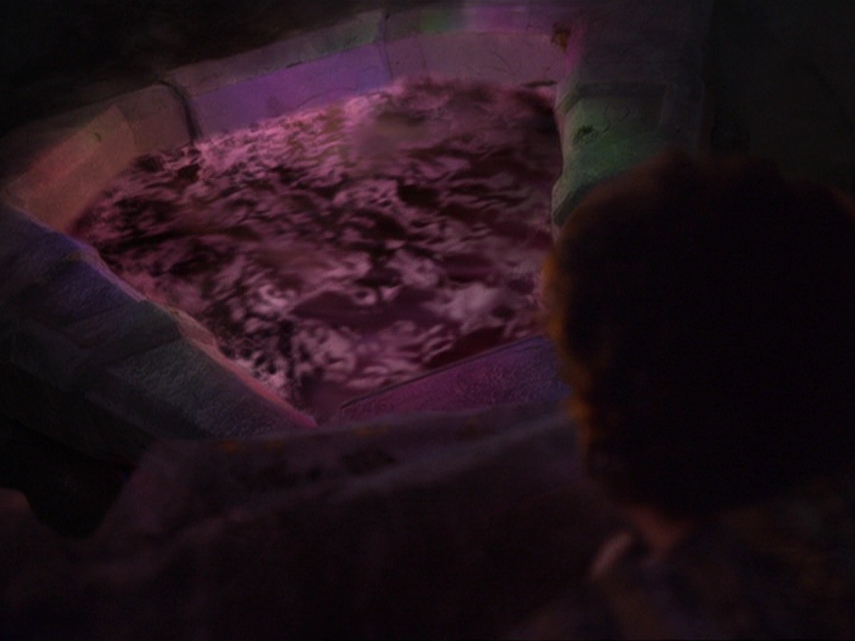 extant_StarTrek_DS9_6x24-TimesOrphan_0301.jpg