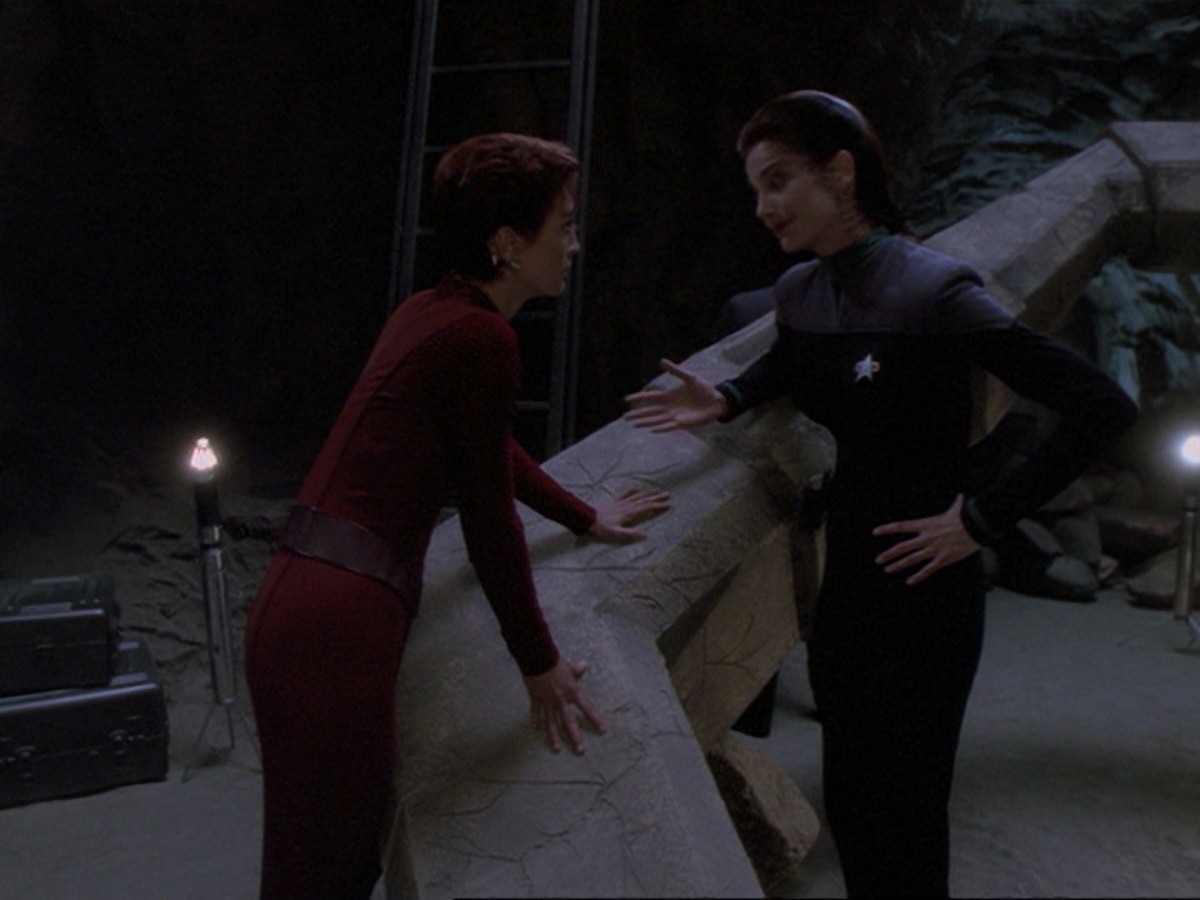 extant_StarTrek_DS9_6x24-TimesOrphan_0523.jpg