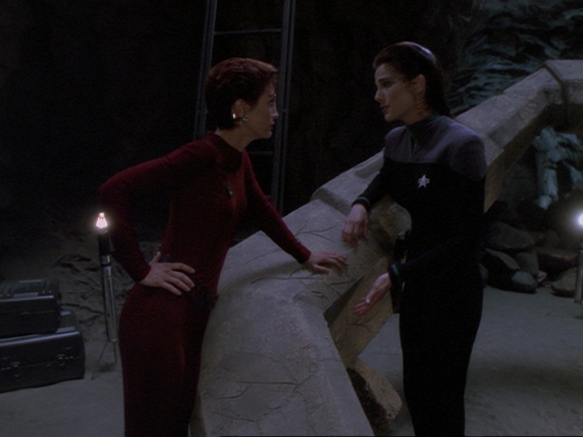 extant_StarTrek_DS9_6x24-TimesOrphan_0548.jpg