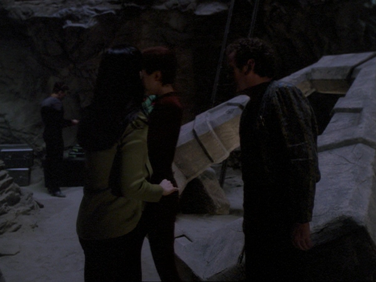 extant_StarTrek_DS9_6x24-TimesOrphan_0628.jpg