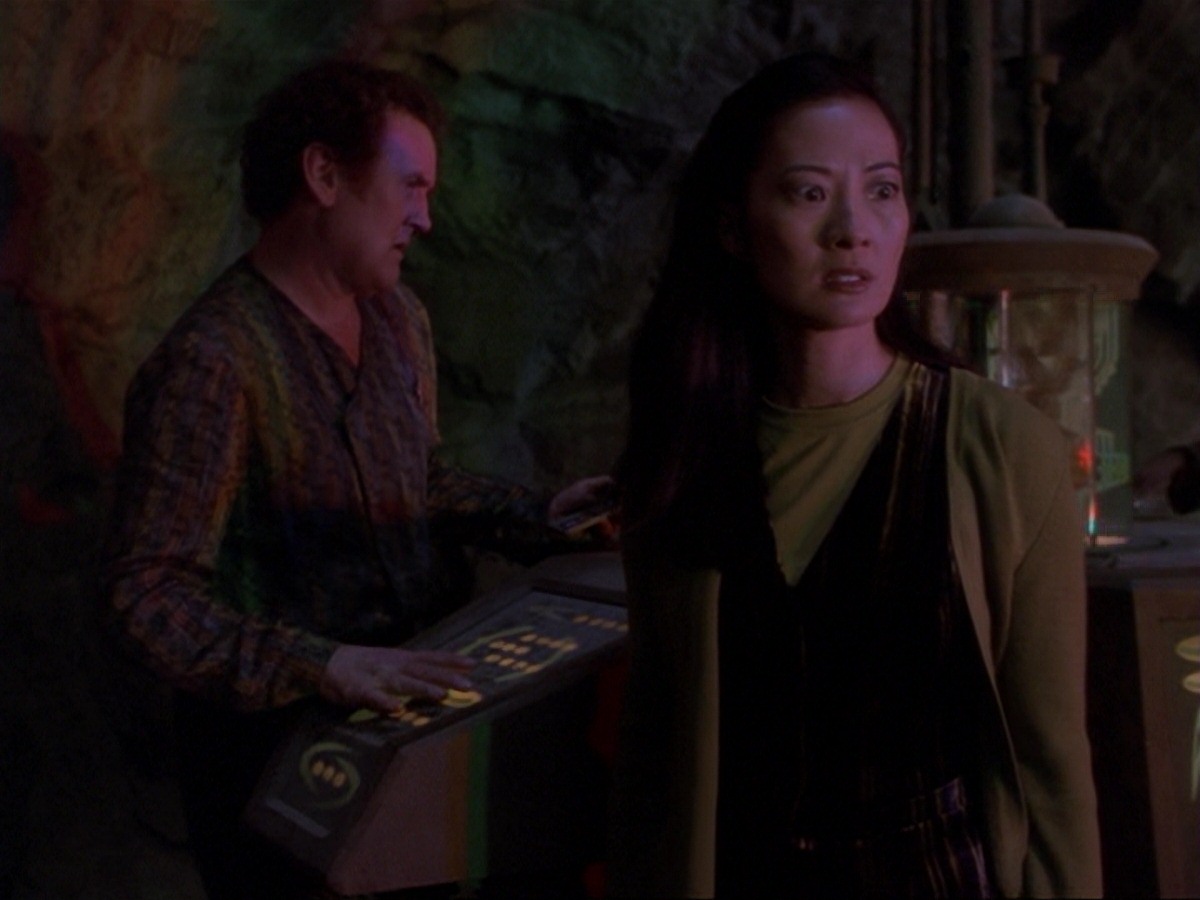 extant_StarTrek_DS9_6x24-TimesOrphan_0887.jpg