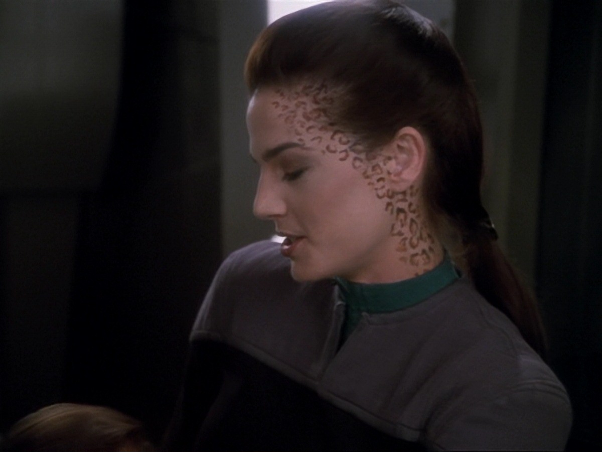 extant_StarTrek_DS9_6x24-TimesOrphan_1105.jpg
