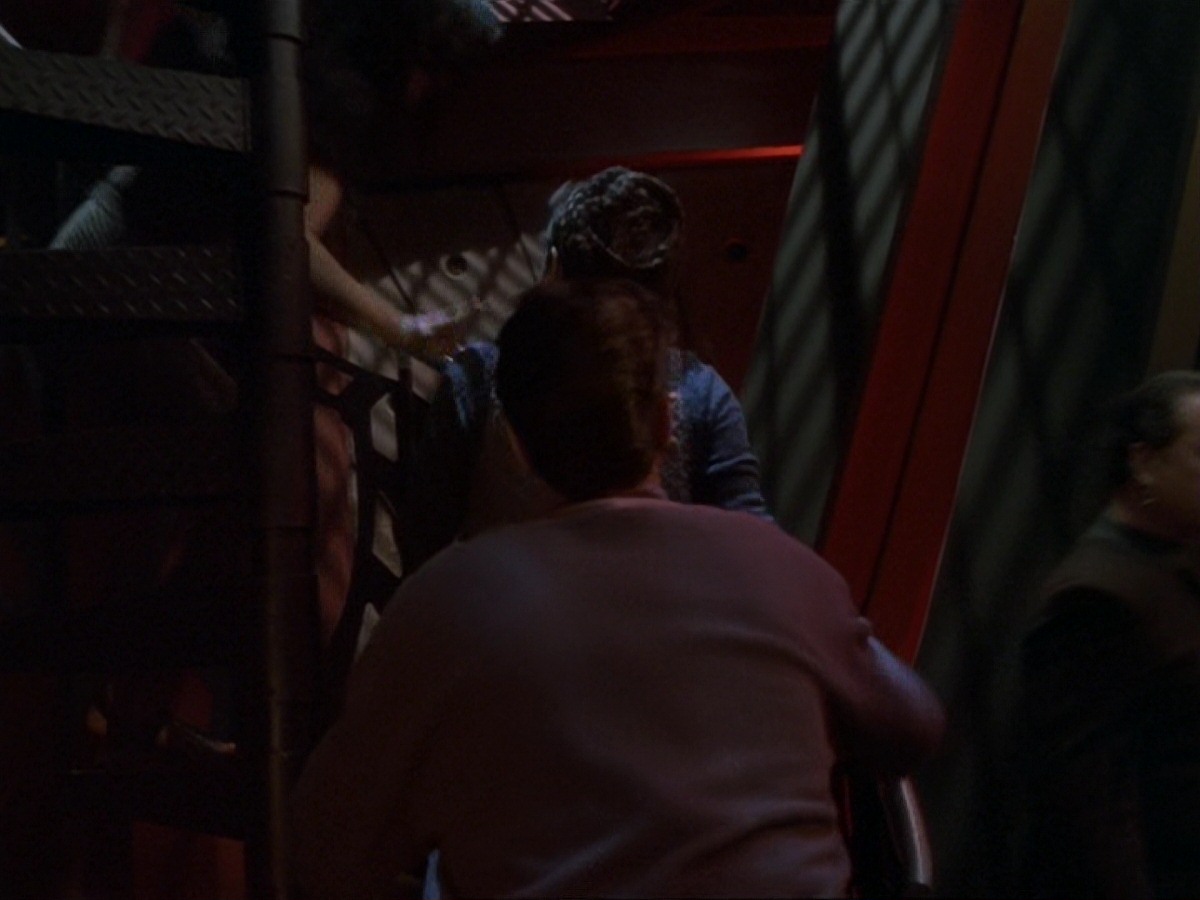 extant_StarTrek_DS9_6x24-TimesOrphan_2494.jpg