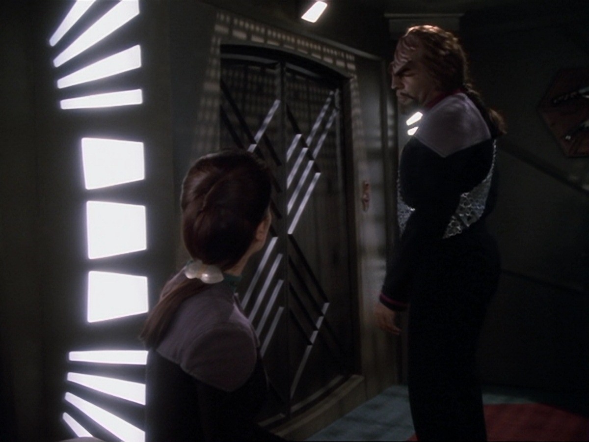 extant_StarTrek_DS9_6x24-TimesOrphan_2831.jpg