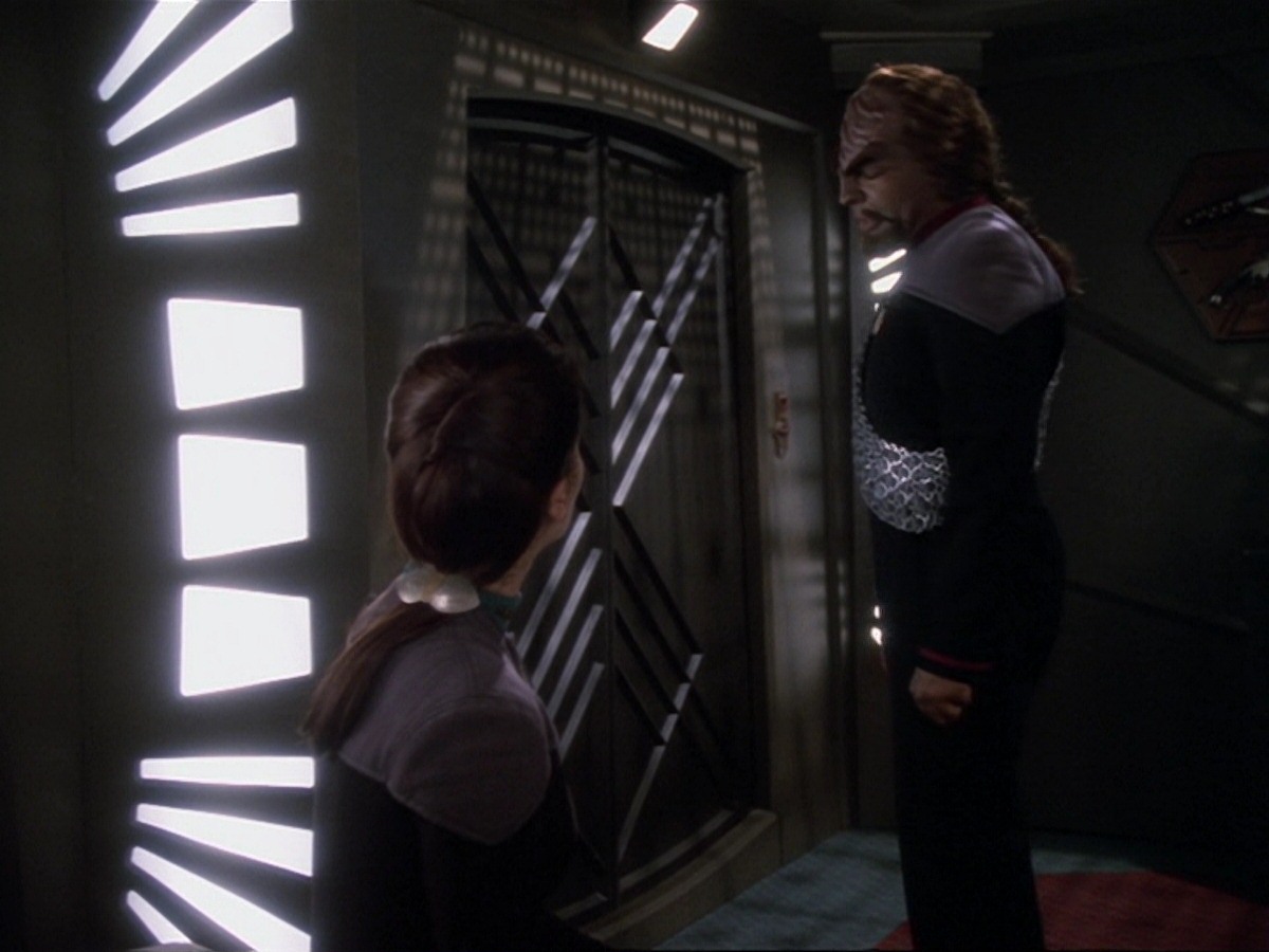 extant_StarTrek_DS9_6x24-TimesOrphan_2832.jpg
