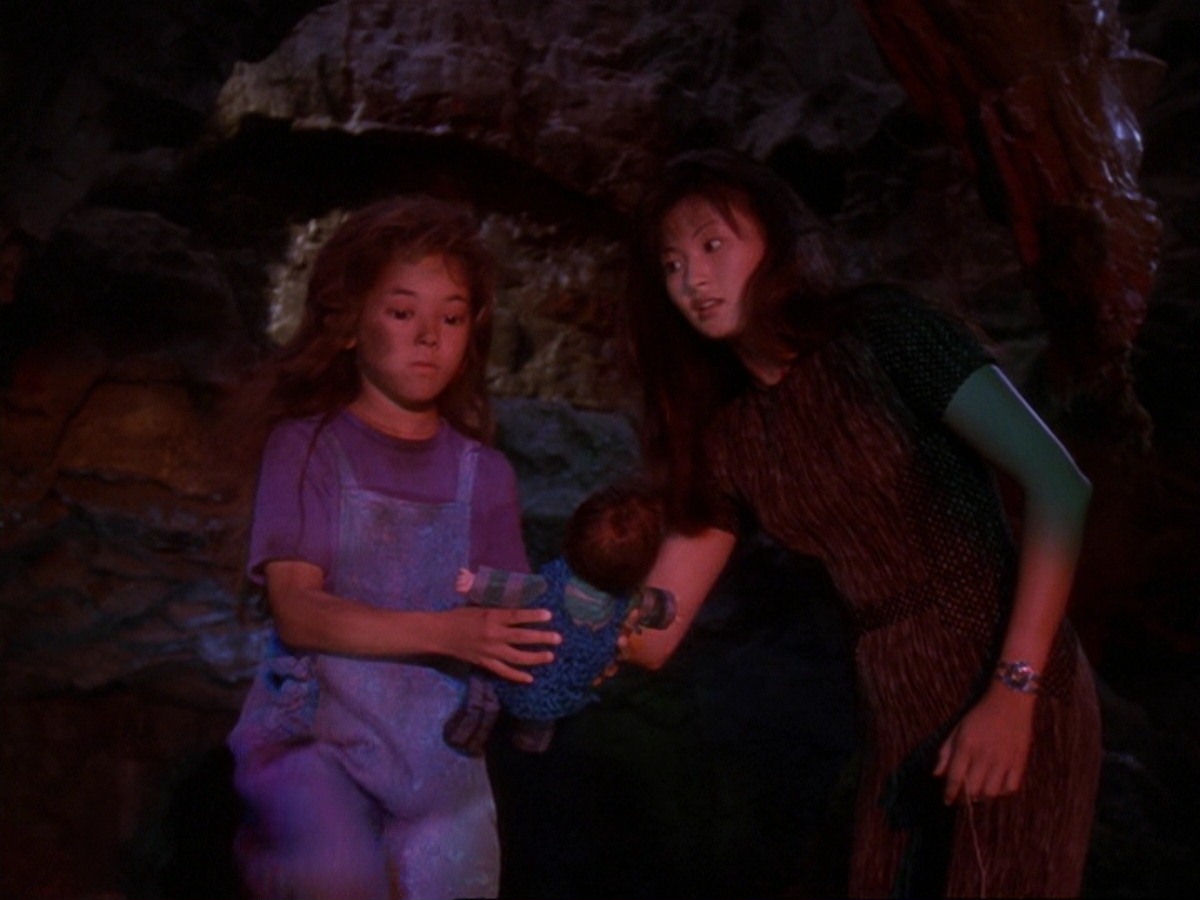 extant_StarTrek_DS9_6x24-TimesOrphan_3463.jpg