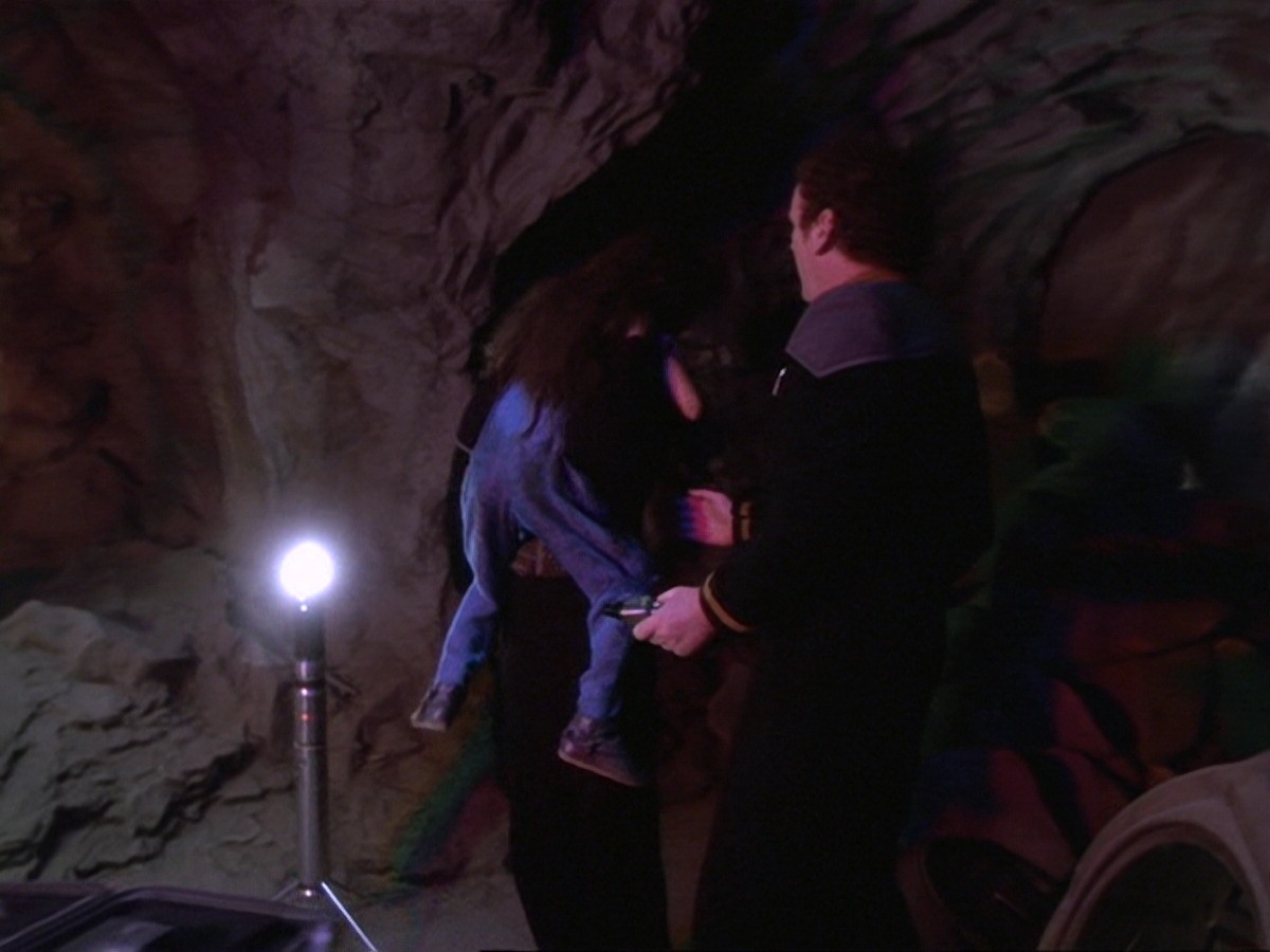 extant_StarTrek_DS9_6x24-TimesOrphan_3491.jpg
