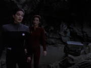Filename=extant_StarTrek_DS9_6x24-TimesOrphan_0566.jpg
Filesize=135KiB
Dimensions=1200x900
Date added=Jan 13, 2020 extant_StarTrek_DS9_6x24-TimesOrphan_0566.jpg