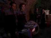 Filename=extant_StarTrek_DS9_6x24-TimesOrphan_0905.jpg
Filesize=128KiB
Dimensions=1200x900
Date added=Jan 13, 2020 extant_StarTrek_DS9_6x24-TimesOrphan_0905.jpg