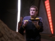Filename=extant_StarTrek_DS9_6x24-TimesOrphan_1323.jpg
Filesize=133KiB
Dimensions=1200x900
Date added=Jan 13, 2020 extant_StarTrek_DS9_6x24-TimesOrphan_1323.jpg