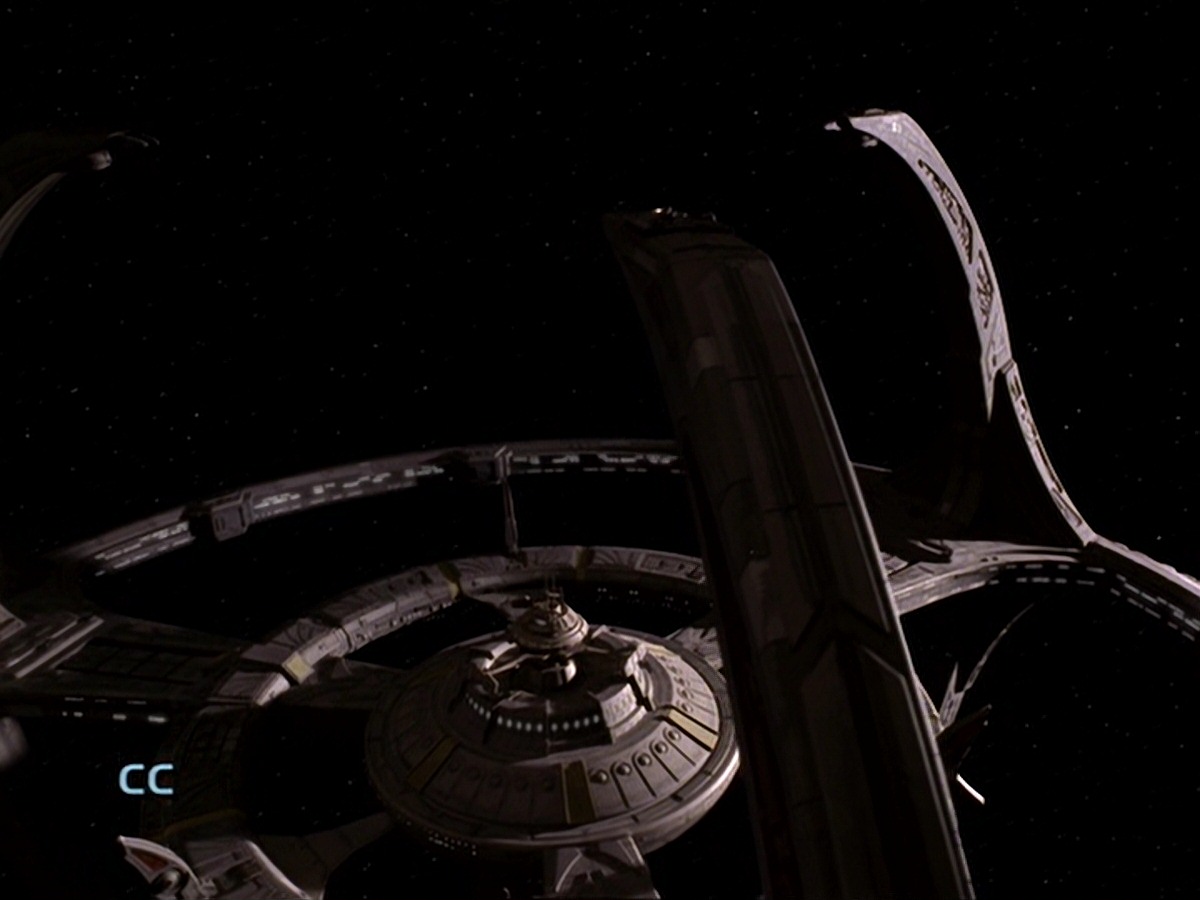 extant_StarTrek_DS9_6x25-TheSoundOfHerVoice_0004.jpg