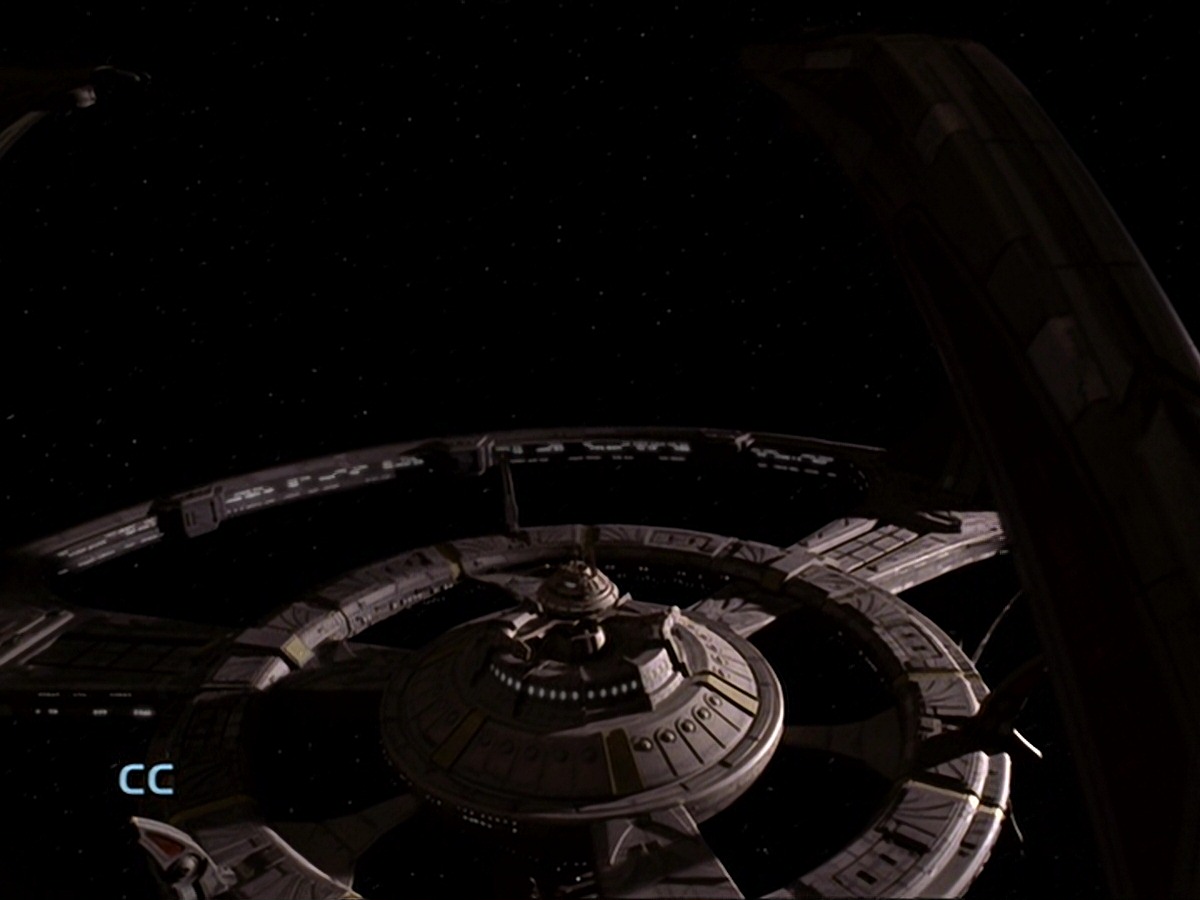 extant_StarTrek_DS9_6x25-TheSoundOfHerVoice_0006.jpg