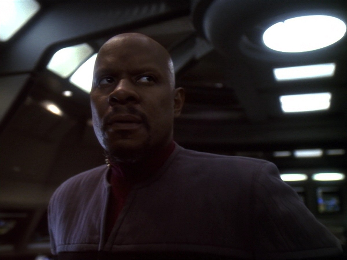 extant_StarTrek_DS9_6x25-TheSoundOfHerVoice_0316.jpg