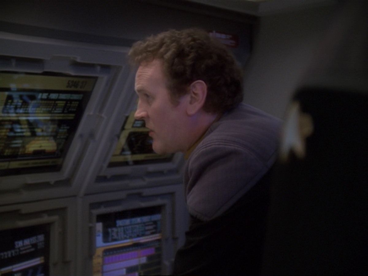extant_StarTrek_DS9_6x25-TheSoundOfHerVoice_0613.jpg