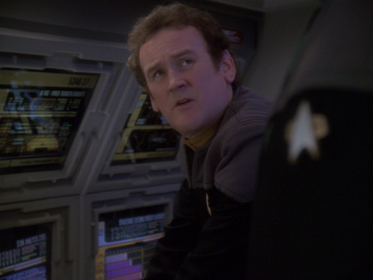 extant_StarTrek_DS9_6x25-TheSoundOfHerVoice_0623.jpg