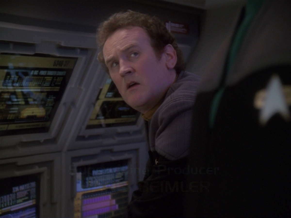 extant_StarTrek_DS9_6x25-TheSoundOfHerVoice_0629.jpg