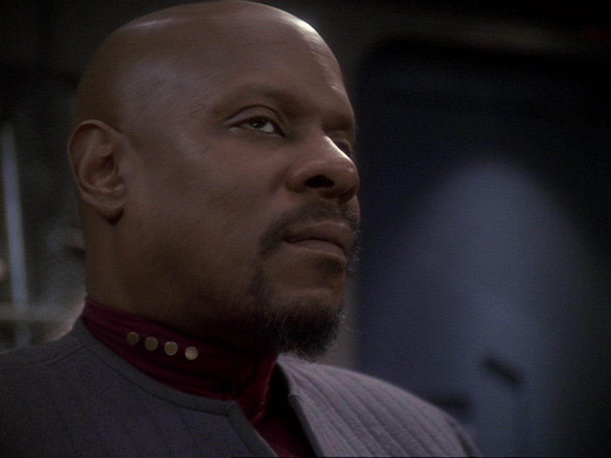 extant_StarTrek_DS9_6x25-TheSoundOfHerVoice_1323.jpg