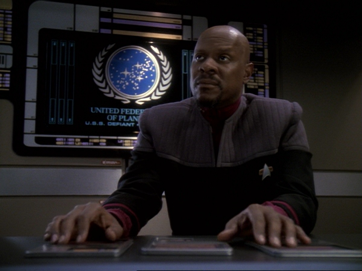 extant_StarTrek_DS9_6x25-TheSoundOfHerVoice_2500.jpg