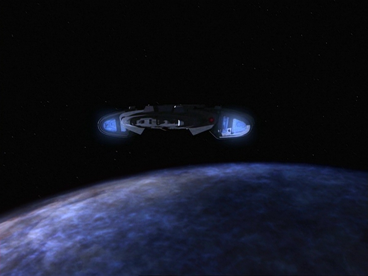 extant_StarTrek_DS9_6x25-TheSoundOfHerVoice_3006.jpg