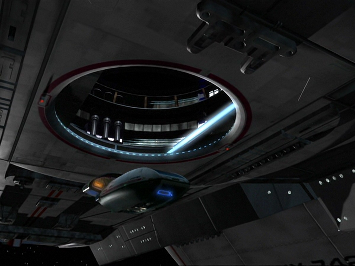 extant_StarTrek_DS9_6x25-TheSoundOfHerVoice_3127.jpg